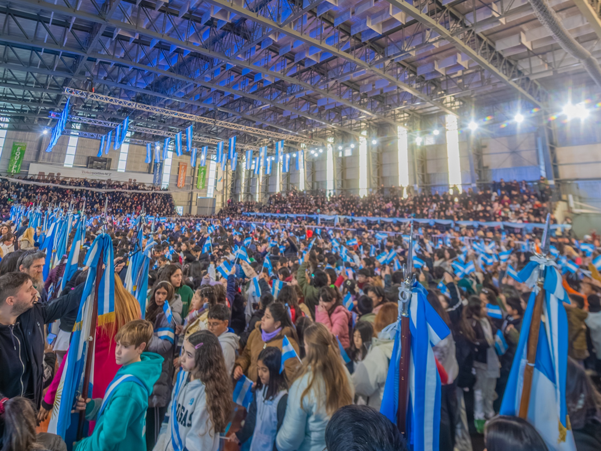 Juan Andreotti tomó a miles de chicos su promesa de lealtad a la Bandera